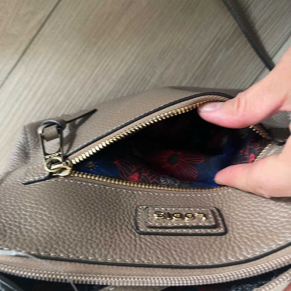 - LODIS mini crossbody - Picture 7 of 11